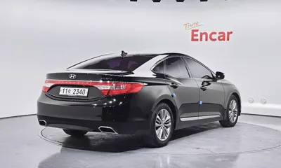 Hyundai Grandeur 2015, 100075 км, за 5185.77 USD