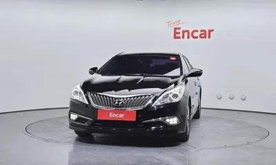 Hyundai Grandeur 2015, 100075 км, за 5185.77 USD
