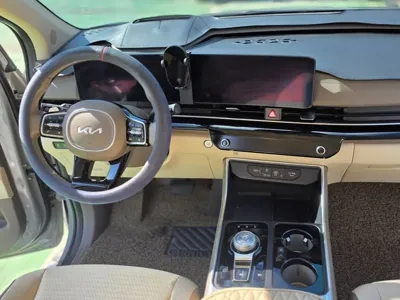 Kia Canival 2025, 26500 км, за 30458.19 USD - фото 7
