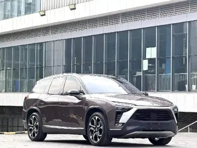 Nio ES8 2021, 80000 км, за 15795.12 USD