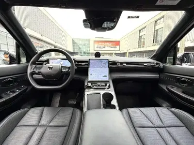 Nio ES8 2021, 80000 км, за 15795.12 USD