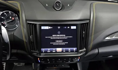 Maserati Levante 2021, 97289 км, за 38762.24 USD - фото 13