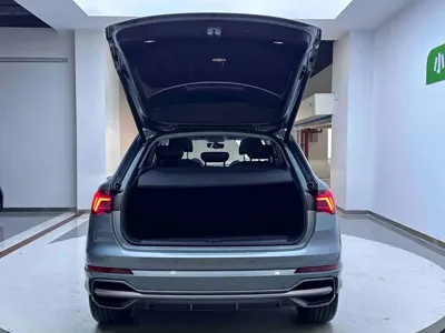 Audi Q3 2022, 23400 км, за 30870.5 USD - фото 22