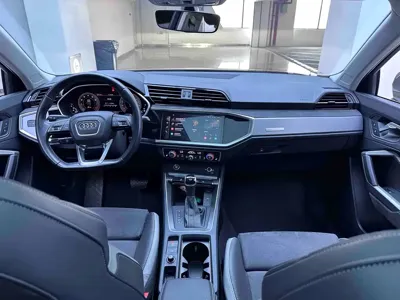 Audi Q3 2022, 23400 км, за 30870.5 USD - фото 23