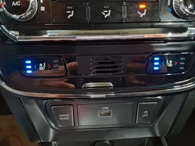 KG_Mobility_Ssangyong TIBOLI 2022, 40300 км, за 9446.26 USD - фото 11