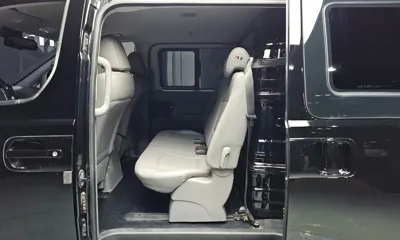Hyundai Starex 2019, 90423 км, за 9844.73 USD - фото 11