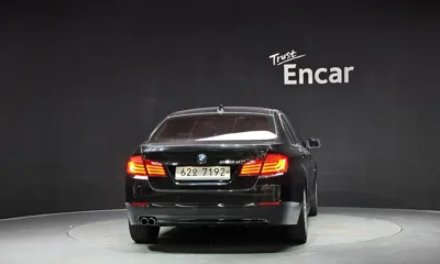 BMW 5-Series 2011, 155792 км, за 3216.49 USD