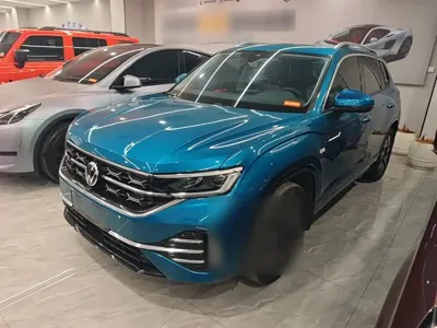 Volkswagen Tayron 2022, 36700 км, за 18931.84 USD