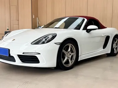 Porsche 718 · 2022 год