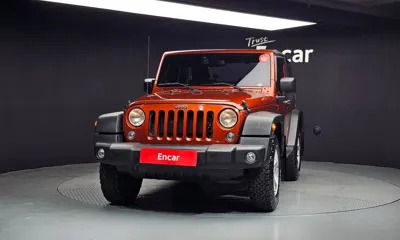Jeep Wrangler 2014, 51905 км, за 12802.15 USD