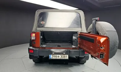 Jeep Wrangler 2014, 51905 км, за 12802.15 USD - фото 20