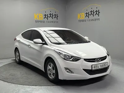 Hyundai Avante 2012, 156610 км, за 1983.08 USD
