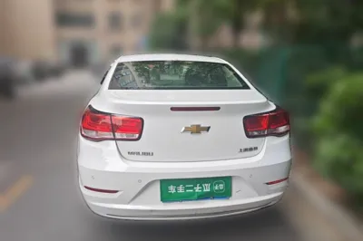 Chevrolet Malibu 2016, 89300 км, за 5682 USD