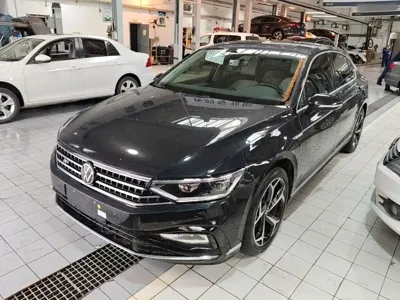 Volkswagen Magotan 2024, 41600 км, за 20614.67 USD