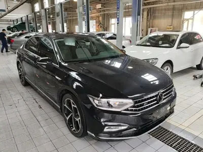 Volkswagen Magotan 2024, 41600 км, за 20614.67 USD