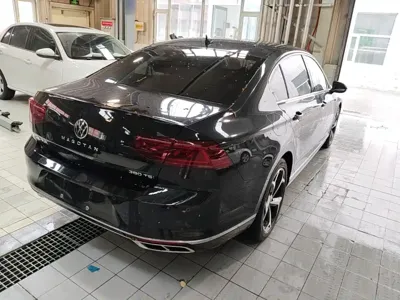Volkswagen Magotan 2024, 41600 км, за 20614.67 USD - фото 7