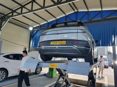 Hyundai Ioniq5 2023, 189801 км, за 12552.89 USD