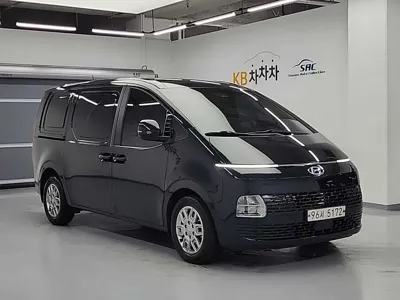Hyundai Staria 2022, 131223 км, за 12676.33 USD