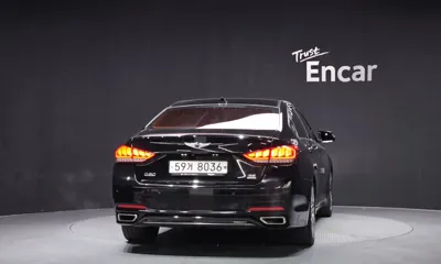 Hyundai Genesis 2014, 99057 км, за 8782.21 USD