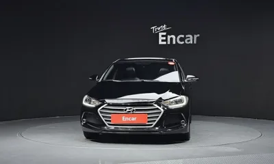 Hyundai Avante 2016, 153853 км, за 3708.61 USD