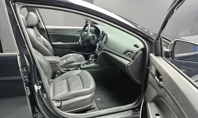 Hyundai Avante 2016, 153853 км, за 3708.61 USD - фото 11