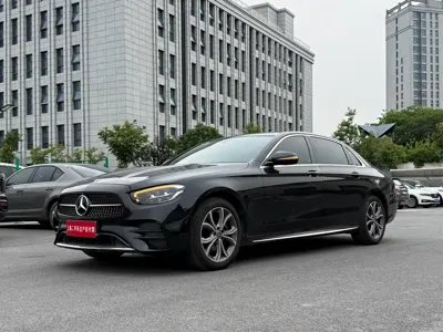 Mercedes-Benz E-Class 2022, 92000 км, за 23248.52 USD