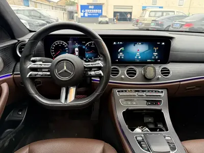 Mercedes-Benz E-Class 2022, 92000 км, за 23248.52 USD
