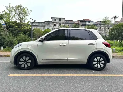 Wuling Bingo 2023, 36000 км, за 6900.98 USD - фото 10
