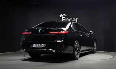 BMW 7-Series 2024, 15831 км, за 71493.69 USD