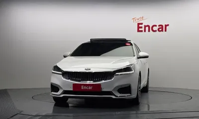 Kia K7 2016, 82829 км, за 8007.09 USD
