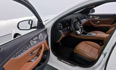 Mercedes-Benz E-Class 2021, 59388 км, за 28675.47 USD - фото 10
