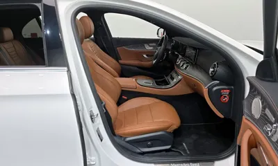 Mercedes-Benz E-Class 2021, 59388 км, за 28675.47 USD - фото 11