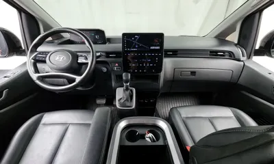 Hyundai Staria 2022, 107397 км, за 13355.06 USD - фото 7