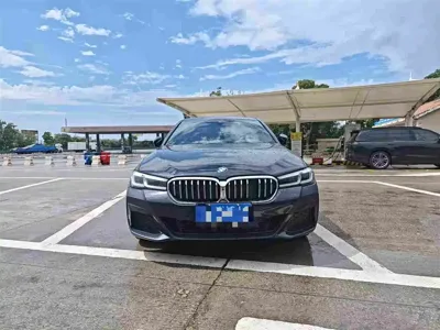BMW 5 Series 2024, 36500 км, за 40224.51 USD