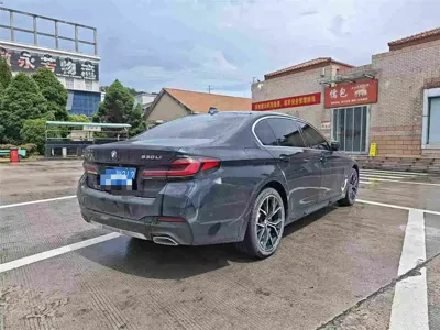 BMW 5 Series 2024, 36500 км, за 40224.51 USD