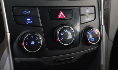 Hyundai Sonata 2014, 115391 км, за 3048.82 USD - фото 19