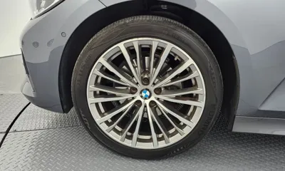 BMW 3-Series 2021, 84523 км, за 18368.02 USD