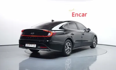 Hyundai Sonata 2023, 63729 км, за 12676.33 USD