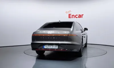 Hyundai Grandeur 2023, 43404 км, за 21990.29 USD