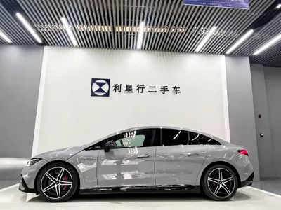 Mercedes-Benz EQE AMG 2023, 10000 км, за 39103.52 USD