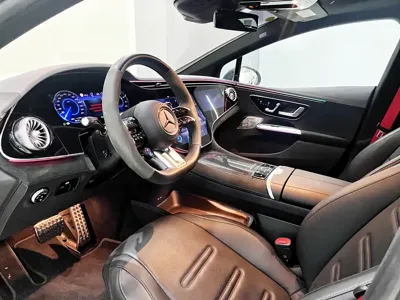 Mercedes-Benz EQE AMG 2023, 10000 км, за 39103.52 USD - фото 7