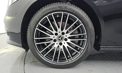 Mercedes-Benz C-Class 2025, 7278 км, за 30184.78 USD