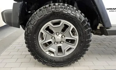 Jeep Wrangler 2017, 131706 км, за 13651.43 USD