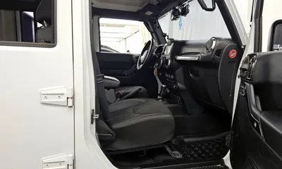 Jeep Wrangler 2017, 131706 км, за 13651.43 USD - фото 11