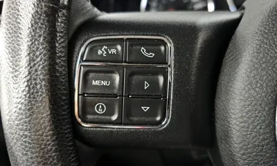 Jeep Wrangler 2017, 131706 км, за 13651.43 USD - фото 28