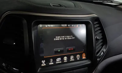 Jeep Cherokee 2016, 115838 км, за 4795.06 USD - фото 16