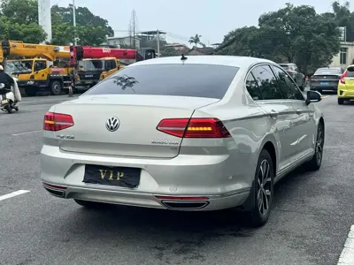 Volkswagen Magotan 2016, 110000 км, за 7504.27 USD - фото 9