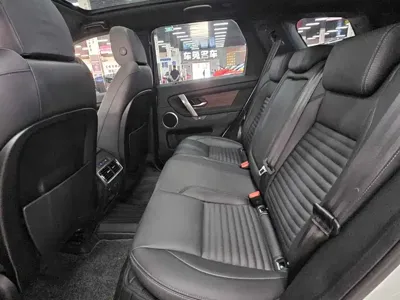 Land Rover Discovery Sport 2024, 35000 км, за 26234.7 USD - фото 8