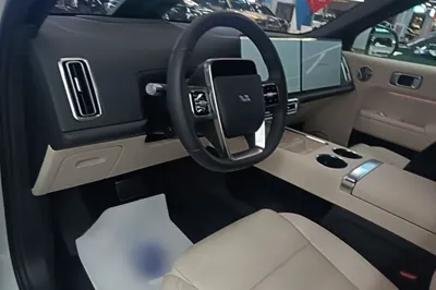 Li Auto L9 2025, 10900 км, за 53134 USD - фото 13