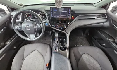 Toyota Camry 2023, 47032 км, за 20611.79 USD - фото 7